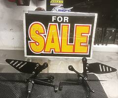 Various pieces of kawasaki 636r