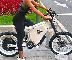 2018 Hyenna Stealth Bomber Style - Image 6/10
