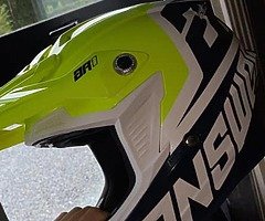answer AR-1 void mx helmet