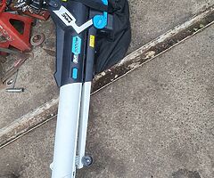 Leaf blower