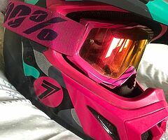 Quad race gear