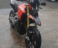aprilia dorsoduro