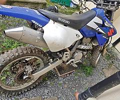 Drz 400