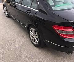 Mercedes c220 avantgarde - Image 4/9
