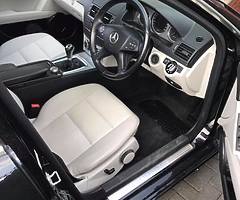 Mercedes c220 avantgarde - Image 7/9