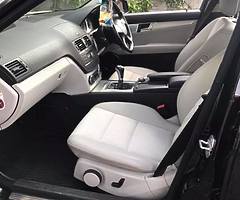 Mercedes c220 avantgarde - Image 8/9
