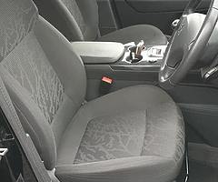 Peugeot 3008 HDI 1.6 - Image 6/10