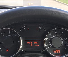 Car - Image 7/9