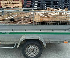 Broken pallets.10....... free delivery nort side only
