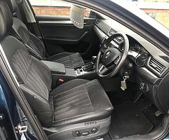 2016 Škoda Superb - Image 6/9