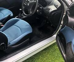 2004 Peugeot 206 - Image 9/10