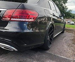 Mercedes E220 AMG Sport - Image 4/9
