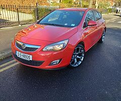 Astra, diesel, NCT & TAX,101 000 miles,full service history. - Image 9/9