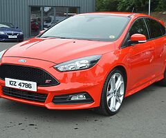Ford Focus ST-2 - Image 5/10