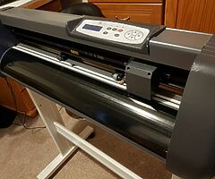 28 inch Vinyl Cutter, for Car Stickers, Signs Etc... - Image 3/3