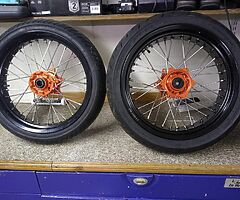 Supermoto wheels