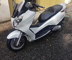 Is not for sale i look for at panels Honda fes 125