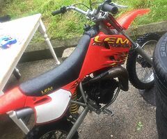 Lem motor 50cc 2 stroke