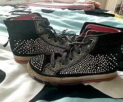 Sketchers size 2 twinkle toes boots - Image 3/3
