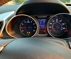 2013 Hyundai Veloster - Image 10/10
