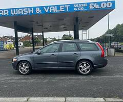 2010 Volvo V50 - Image 4/10