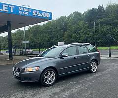 2010 Volvo V50 - Image 5/10