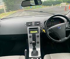 2010 Volvo V50 - Image 7/10