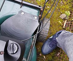 Lawnmowers - Image 4/10