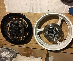 2011-20 GSXR 600/750 wheels with galfer race discs