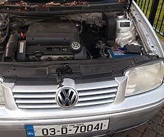 Volkswagen bora - Image 3/4