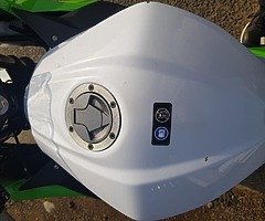 300 ninja race track bike - Image 8/10