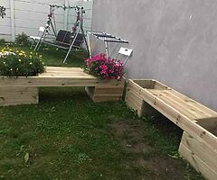 Wooden planters and raised beds - Image 10/10
