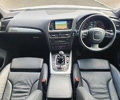 **2011 Audi Q5 S Line + Quattro 2.0 TDI (leather, Sat Nav, Towbar)** - Image 4/10