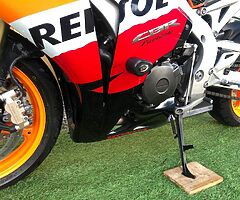 Honda CBR1000RR Repsol Fireblade - Image 6/10
