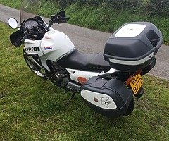 Low miles honda transalp 650 motorbike - Image 4/10