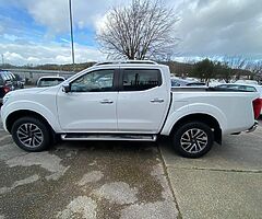 2016 Nissan Navara - Image 3/10