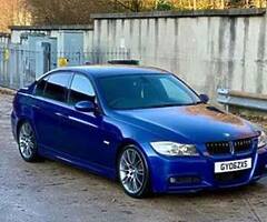 E90