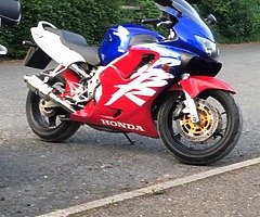 2000 Honda CBR