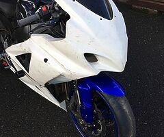 Suzuki GSXR 1000 k7/8 race fairing and screen