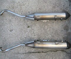 2 x Genuine Yamaha XT660 Exhausts ( Honda Suzuki Kawasaki xtz tenere )