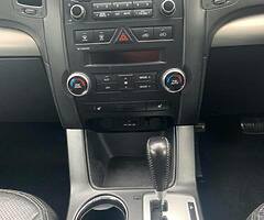 2011 kia sorento (automatic) (7 seater) - Image 4/9