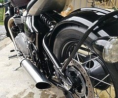 2017 Triumph Bonneville - Image 3/10