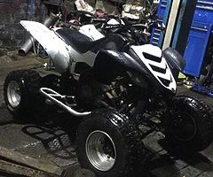 Yamaha raptor 660r