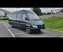 Sprinter van. 495