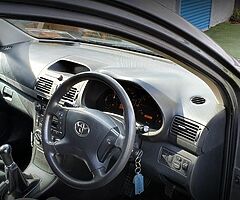 2006 toyota avensis TAX 04.21