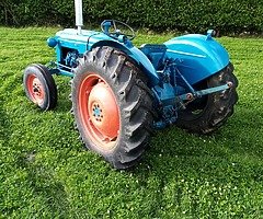 Fordson dexta for sale