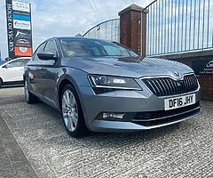 2016 Škoda SUPERB SEL Executive 2.0 TDi DSG - Image 8/10
