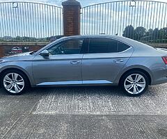 2016 Škoda SUPERB SEL Executive 2.0 TDi DSG - Image 10/10