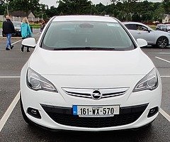 Opel Astra GTC - Image 4/5