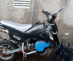 Petrol skateboard